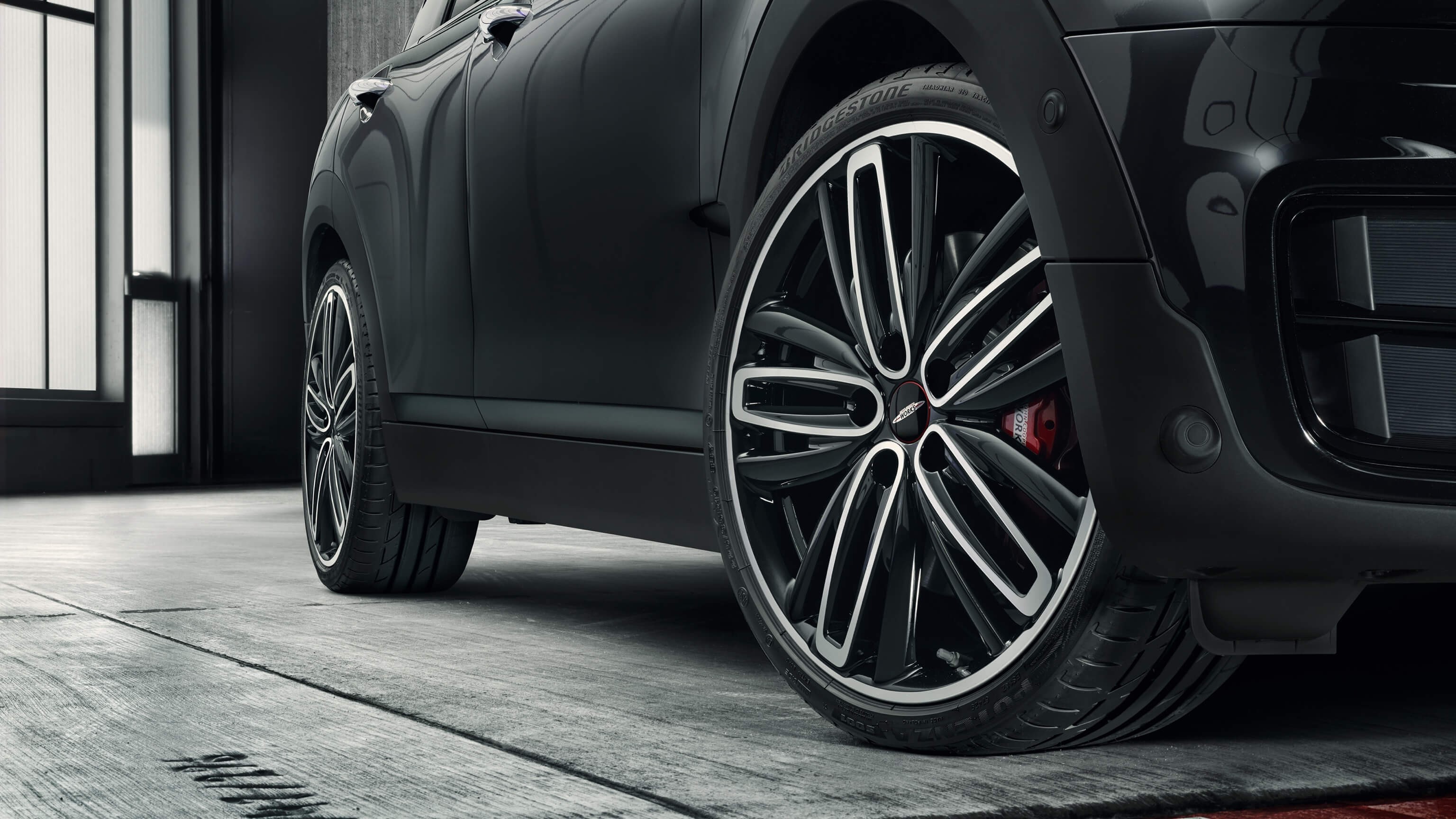 19" JCW light alloy wheels – radial spoke 526